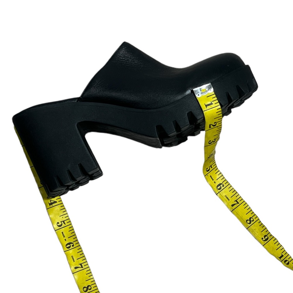 Steve Madden Black Platform Mules - Picture 12 of 13